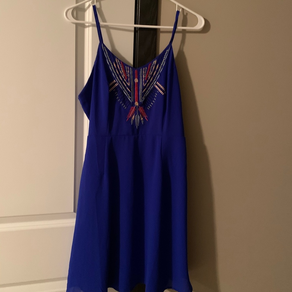 Blue Patterned Dress - Picture 2 of 4